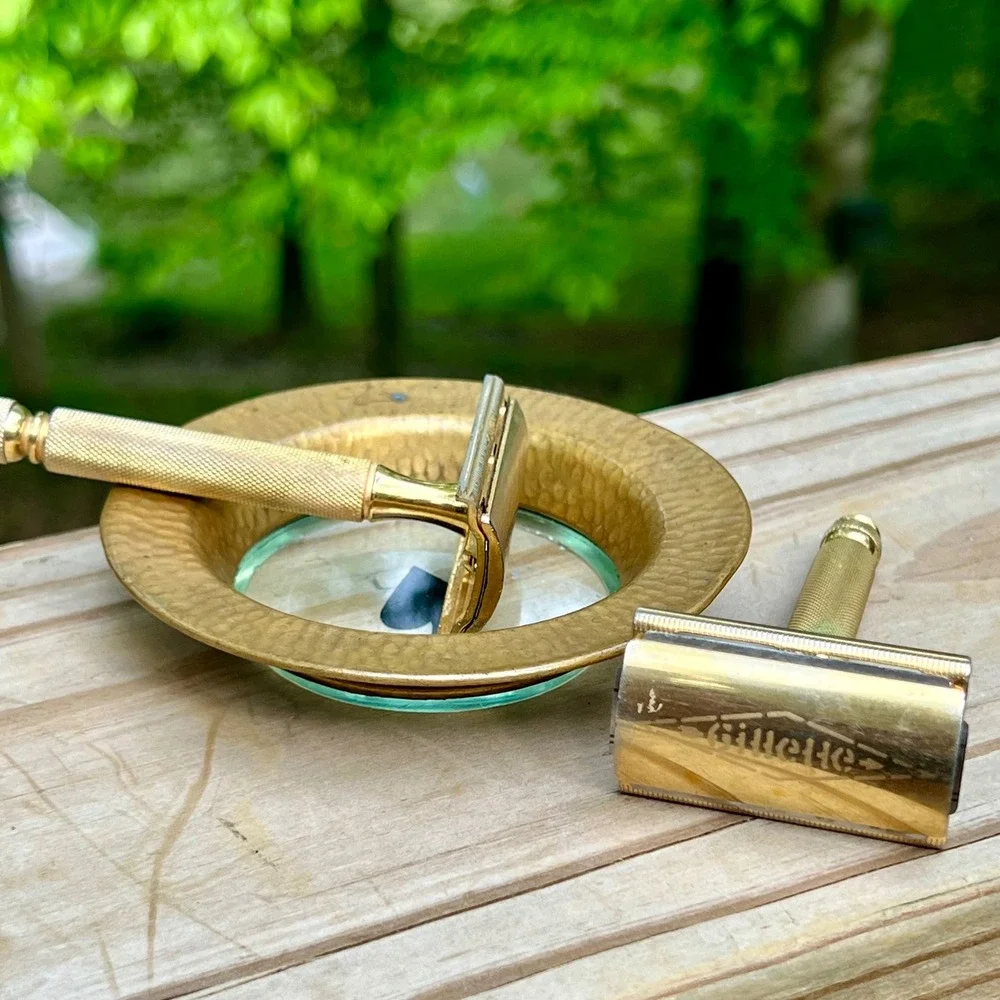 Gillette Safety Razor Gold Tone Metal 1940s Gold OS Good